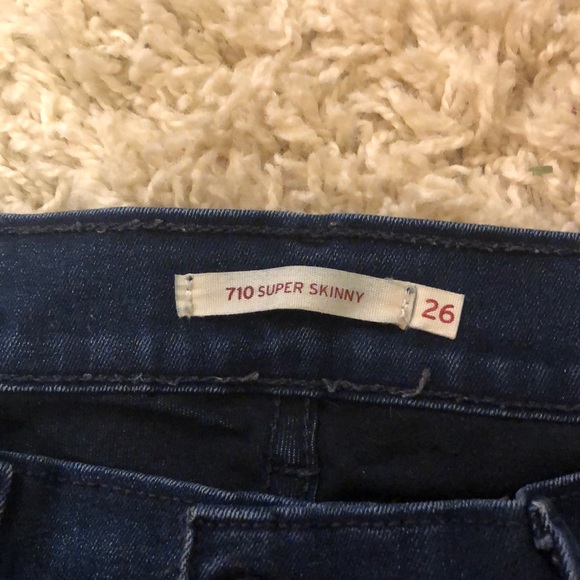 Levi’s 701 super skinny dark wash jeans - Picture 3 of 4